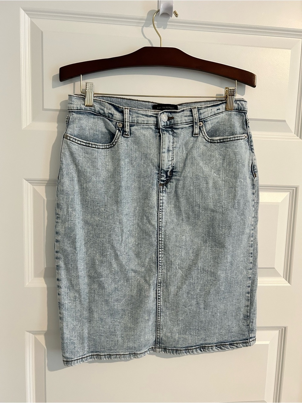 Banana Republic Denim Skirt Light Blue Size 10 Tall